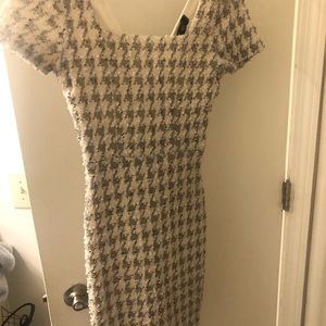 Windsor Houndstooth Interview Dresa